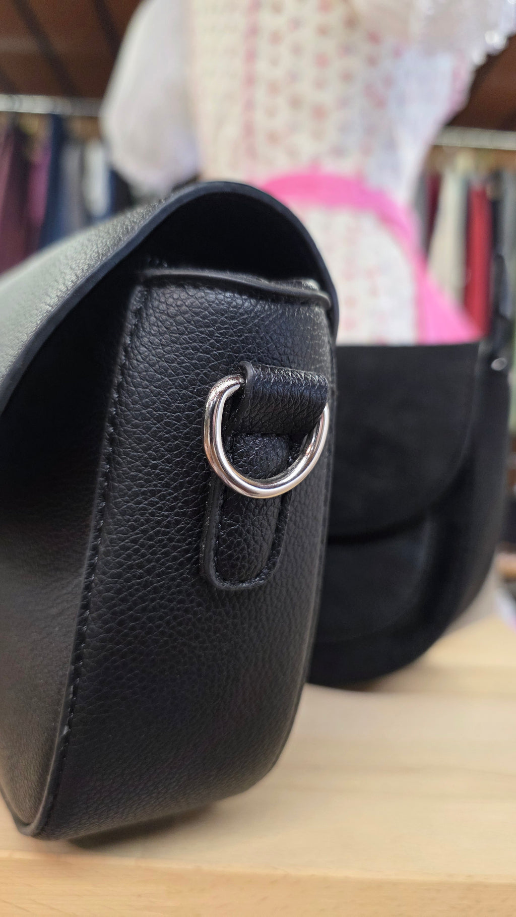 Klassische Edelweiß Schultertasche