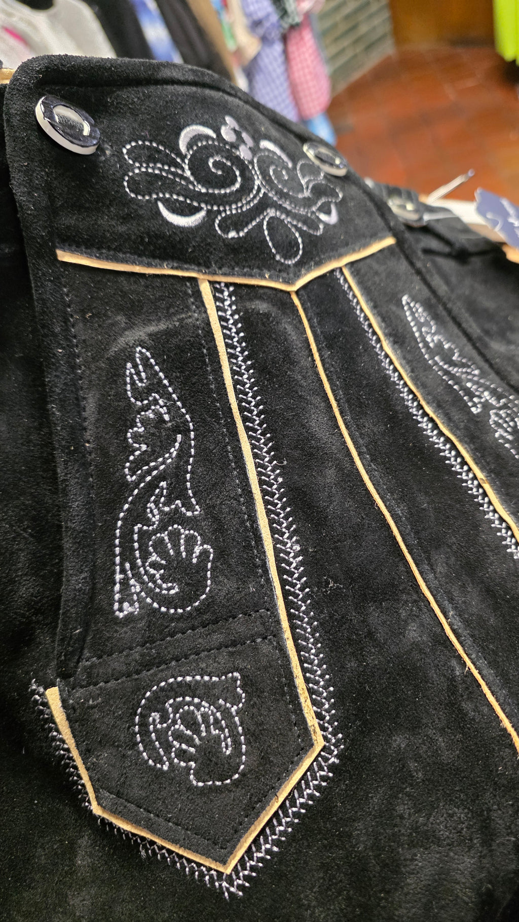 Lederhose schwarz 788