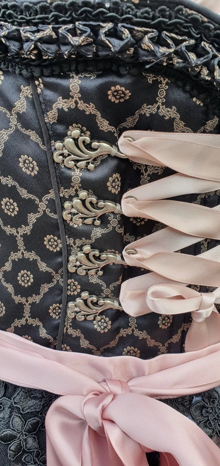Midi Dirndl Eva - schwarz 60cm